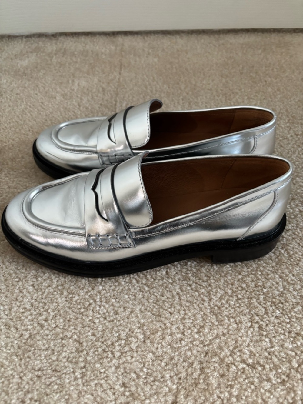 Madewell Women’s Silver Metallic Penny Loafers - Picture 4 of 4